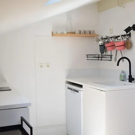 Nid De Line - Naou - Wifi-netflix